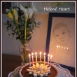 �okol�dovoban�nov� pochoutka / �paldov� kakaov� korpus, bezml��n� / vanilkov� a kakov� kr�m z pudingu a z Bio Alsanu. Zdobeno kr�mem, �okol�dou, ban�nem a mandlemi.